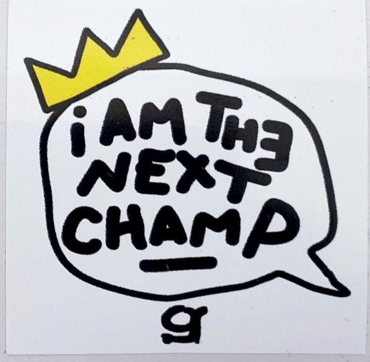 Samolepa GIZMANIA I Am The Next Champ