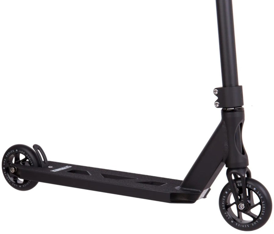 Freestyle koloběžka Striker Essential S Black