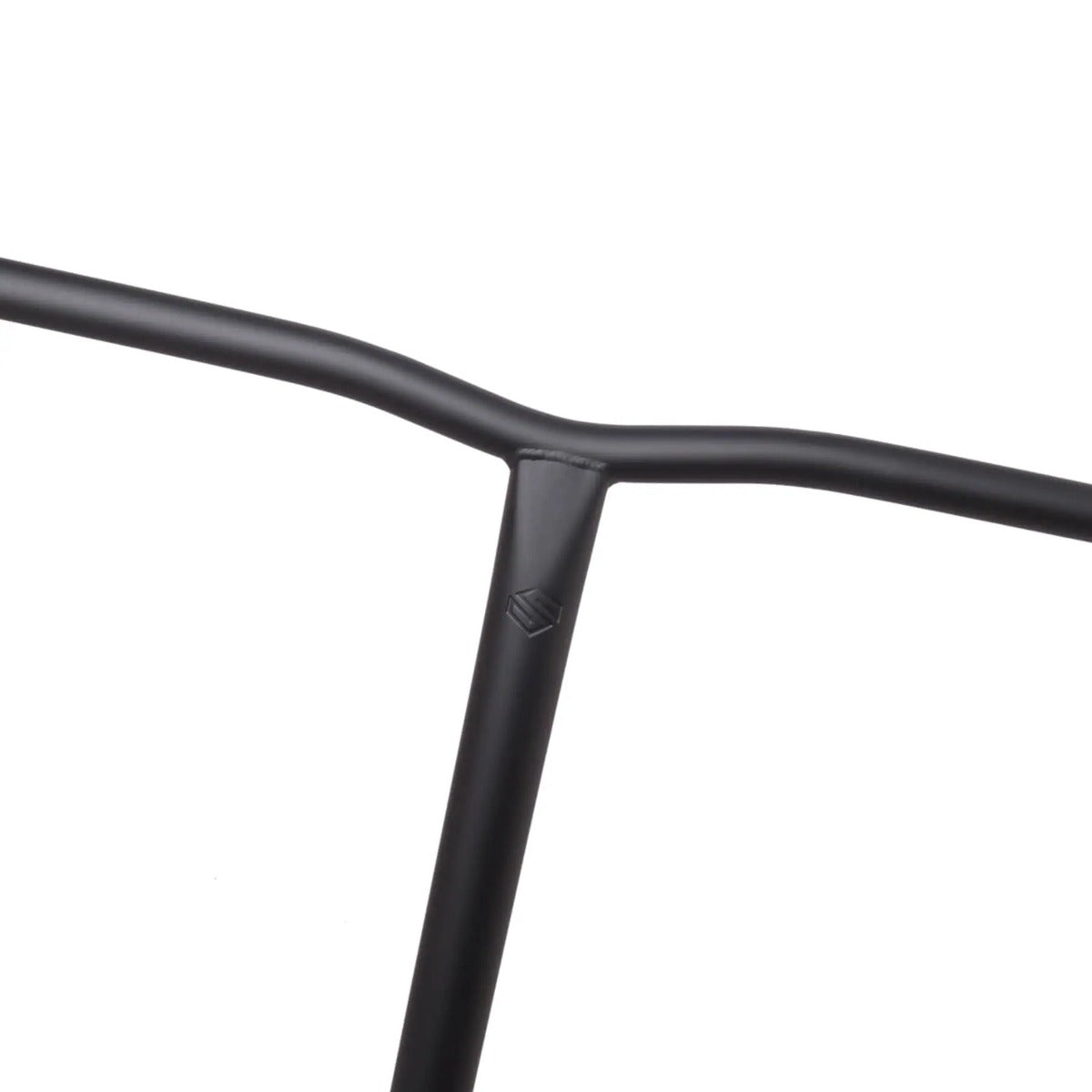 Řidítka Striker Steeltanium Bend 650 Black